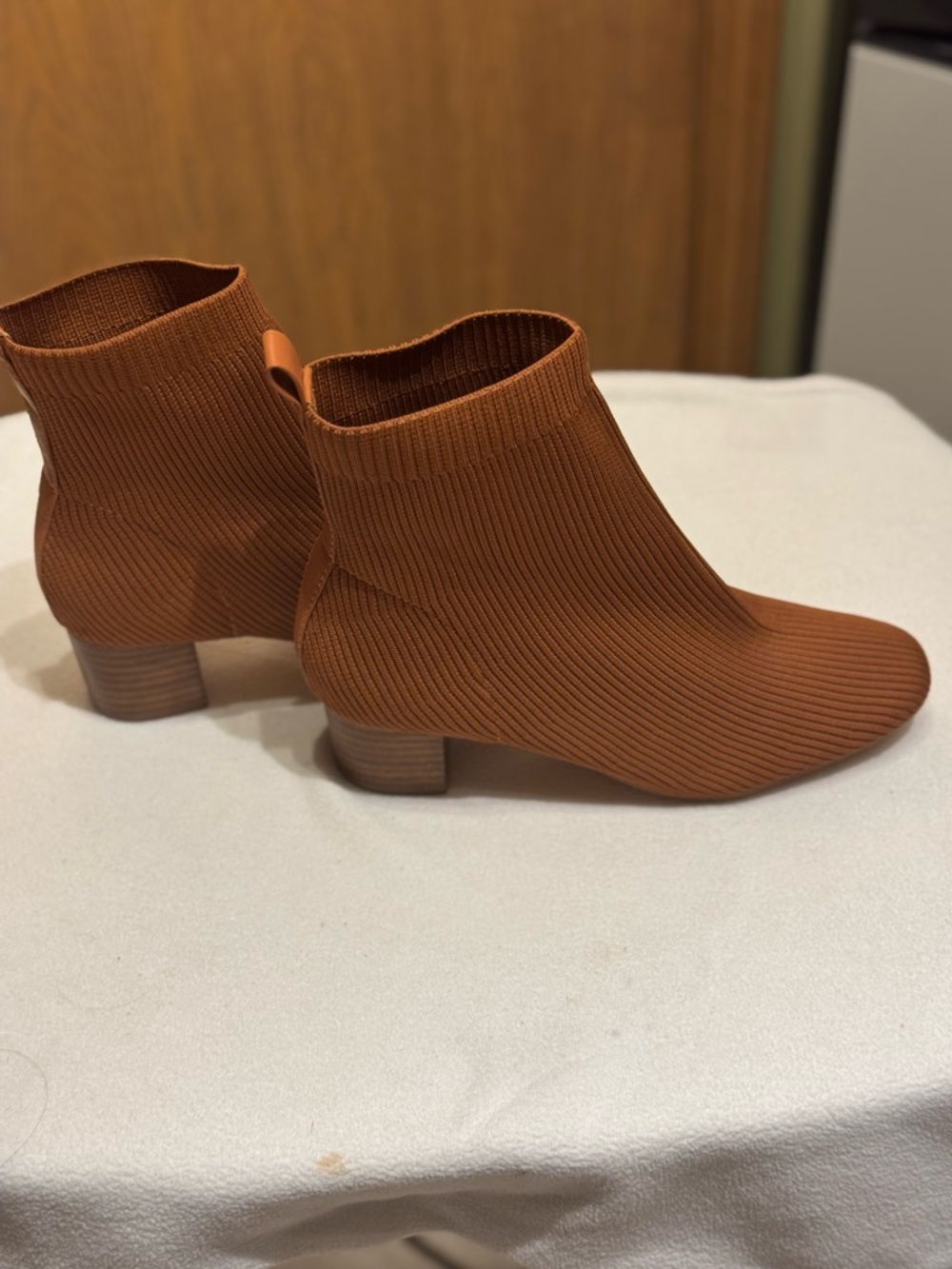Joie Neely Knit Ankle Boots Rust Ribbed Sock Women Booties Chunky Heel 8.5 - Picture 8 of 15